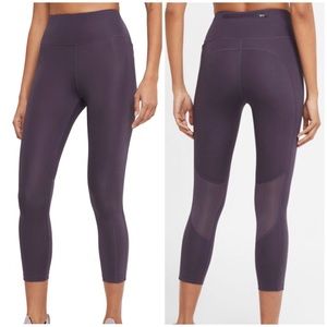 Nike Dri-Fit Cropped Leggings